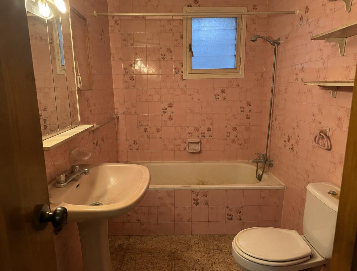 Baño en Carabanchel antes